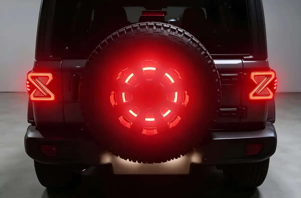 Used 2019 Jeep Wrangler Sahara Grey - Interior and Exterior details 7