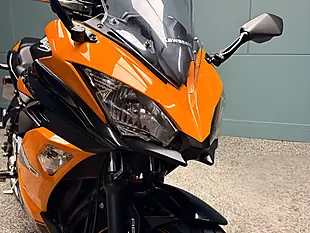 Used 2019 Kawasaki Ninja 650 Super Sports Orange - Interior and Exterior details 11
