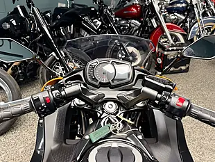 Used 2019 Kawasaki Ninja 650 Super Sports Orange - Interior and Exterior details 15