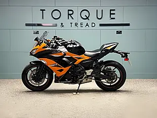 Used 2019 Kawasaki Ninja 650 Super Sports Orange - Interior and Exterior details 8