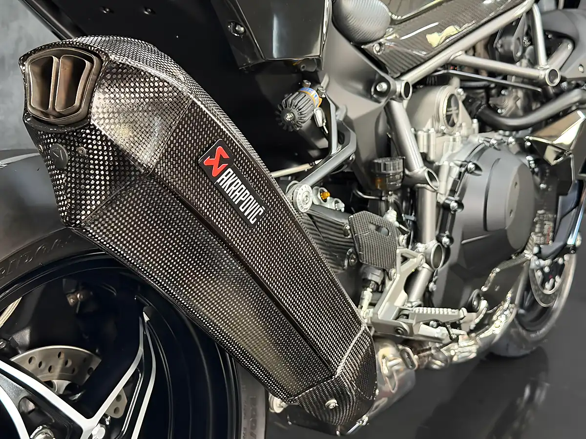 Used 2019 Kawasaki Ninja H2 1000 Grey - Interior and Exterior details 6