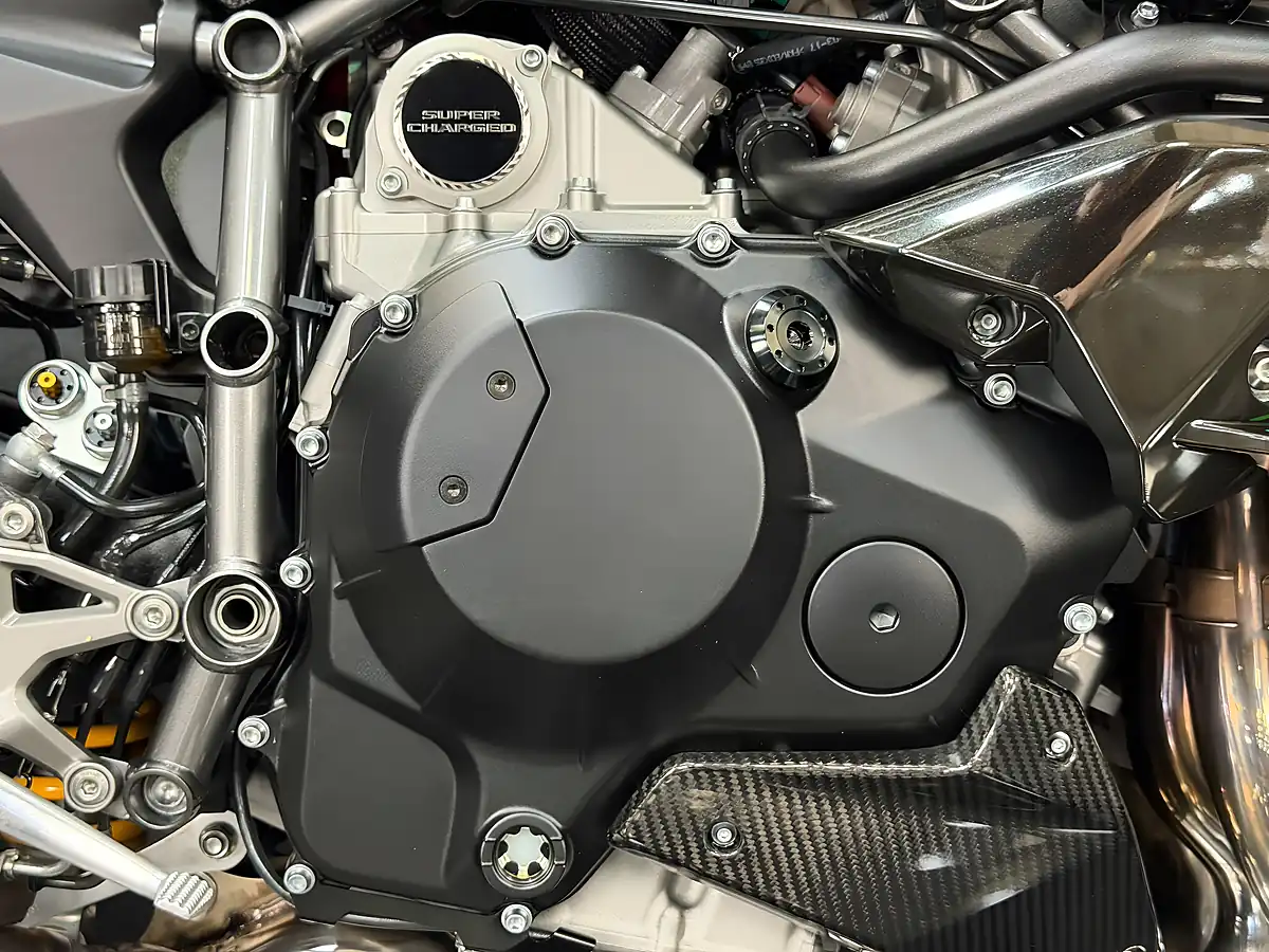 Used 2019 Kawasaki Ninja H2 1000 Grey - Interior and Exterior details 8