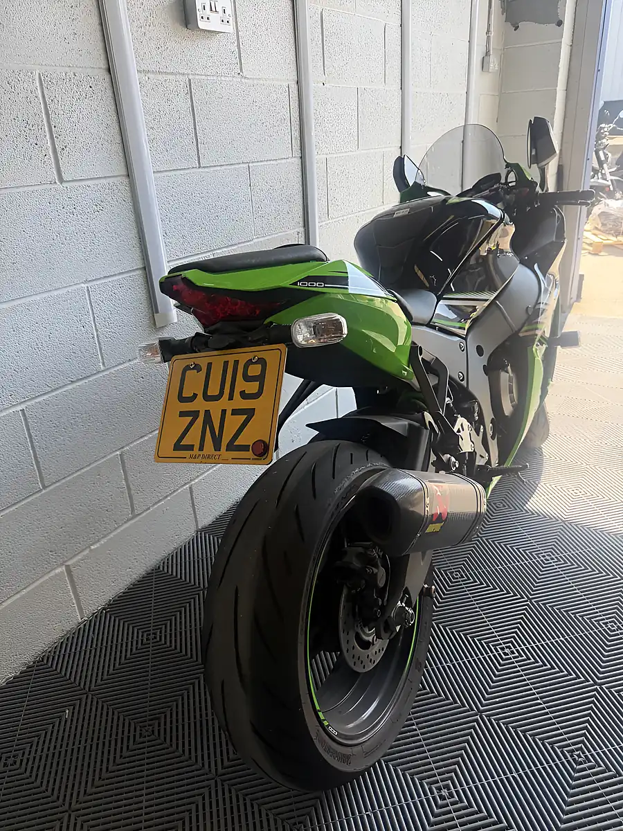 Used 2019 Kawasaki Ninja ZX-10R Krt Replica Green - Interior and Exterior details 10