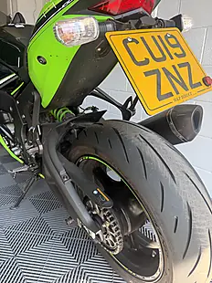 Used 2019 Kawasaki Ninja ZX-10R Krt Replica Green - Interior and Exterior details 17