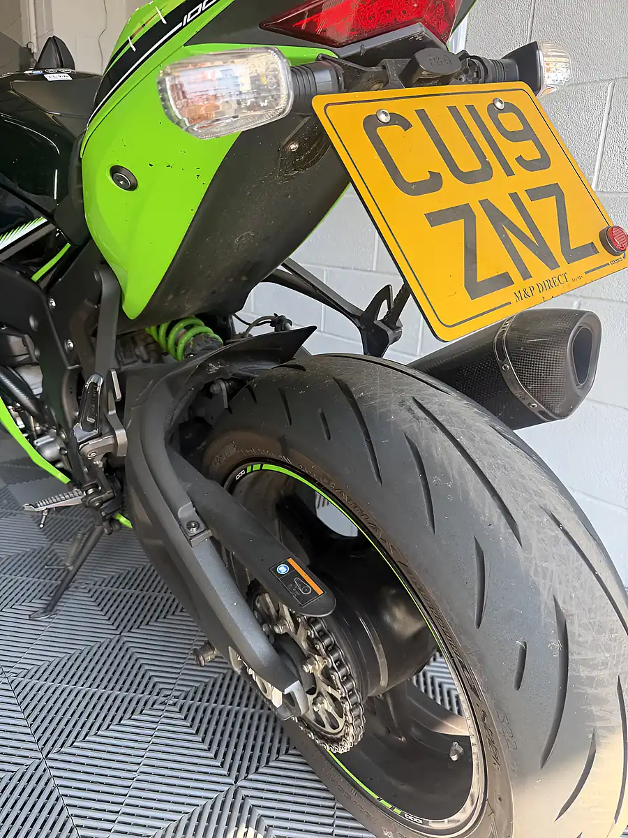 Used 2019 Kawasaki Ninja ZX-10R Krt Replica Green - Interior and Exterior details 17