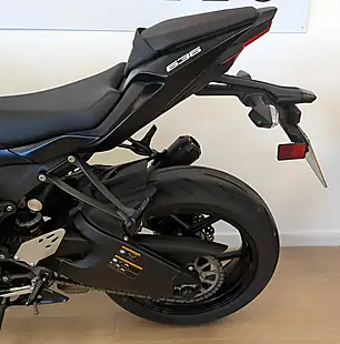 Used 2019 Kawasaki Ninja ZX-6R Black - Interior and Exterior details 13