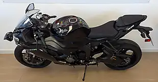Used 2019 Kawasaki Ninja ZX-6R Black - Interior and Exterior details 8