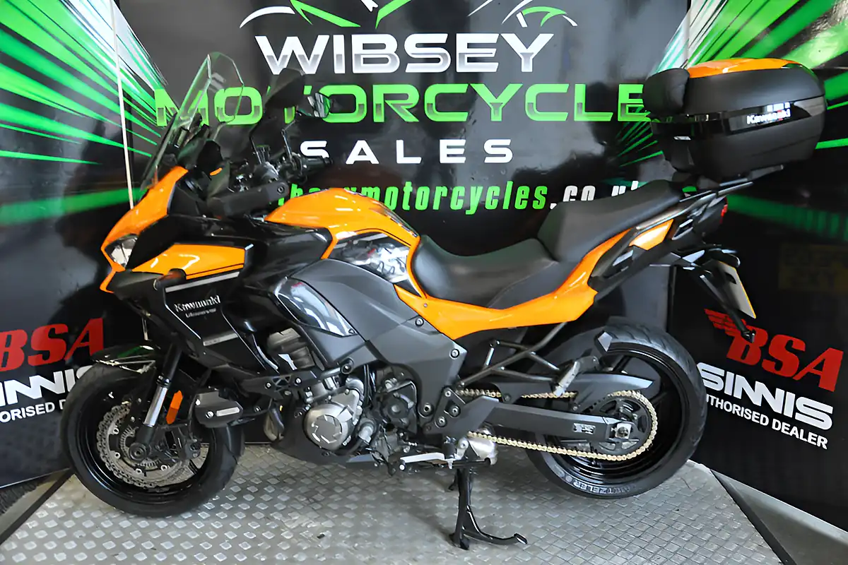 Used 2019 Kawasaki Versys 1000 Tourer Orange - Interior and Exterior details 11
