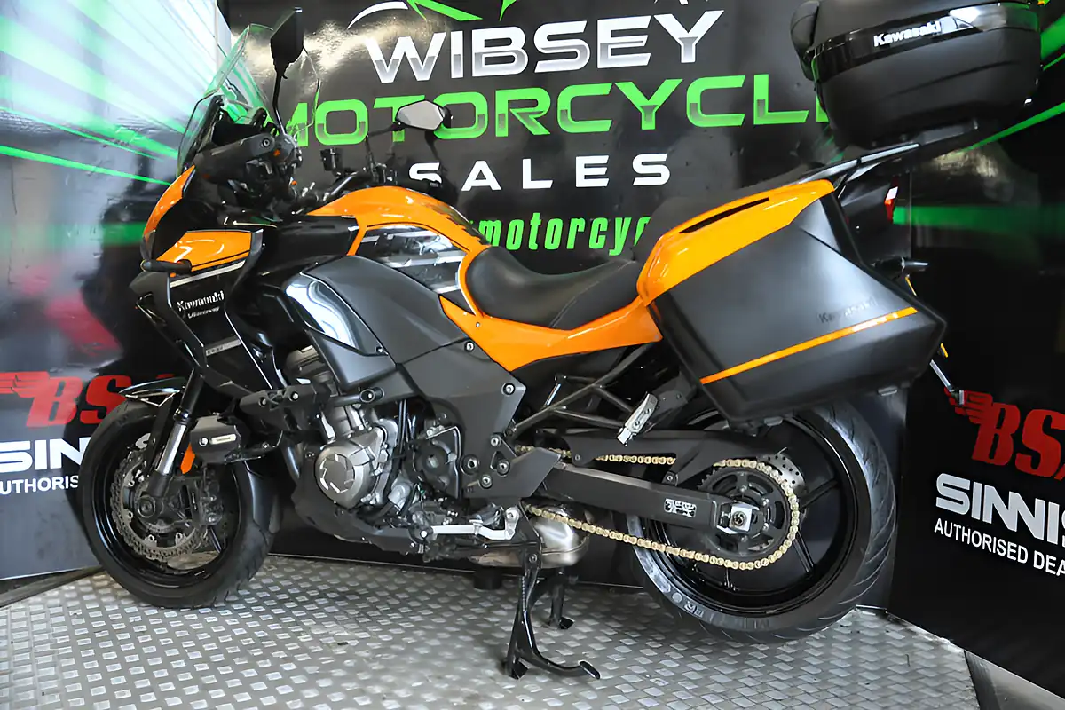 Used 2019 Kawasaki Versys 1000 Tourer Orange - Interior and Exterior details 13