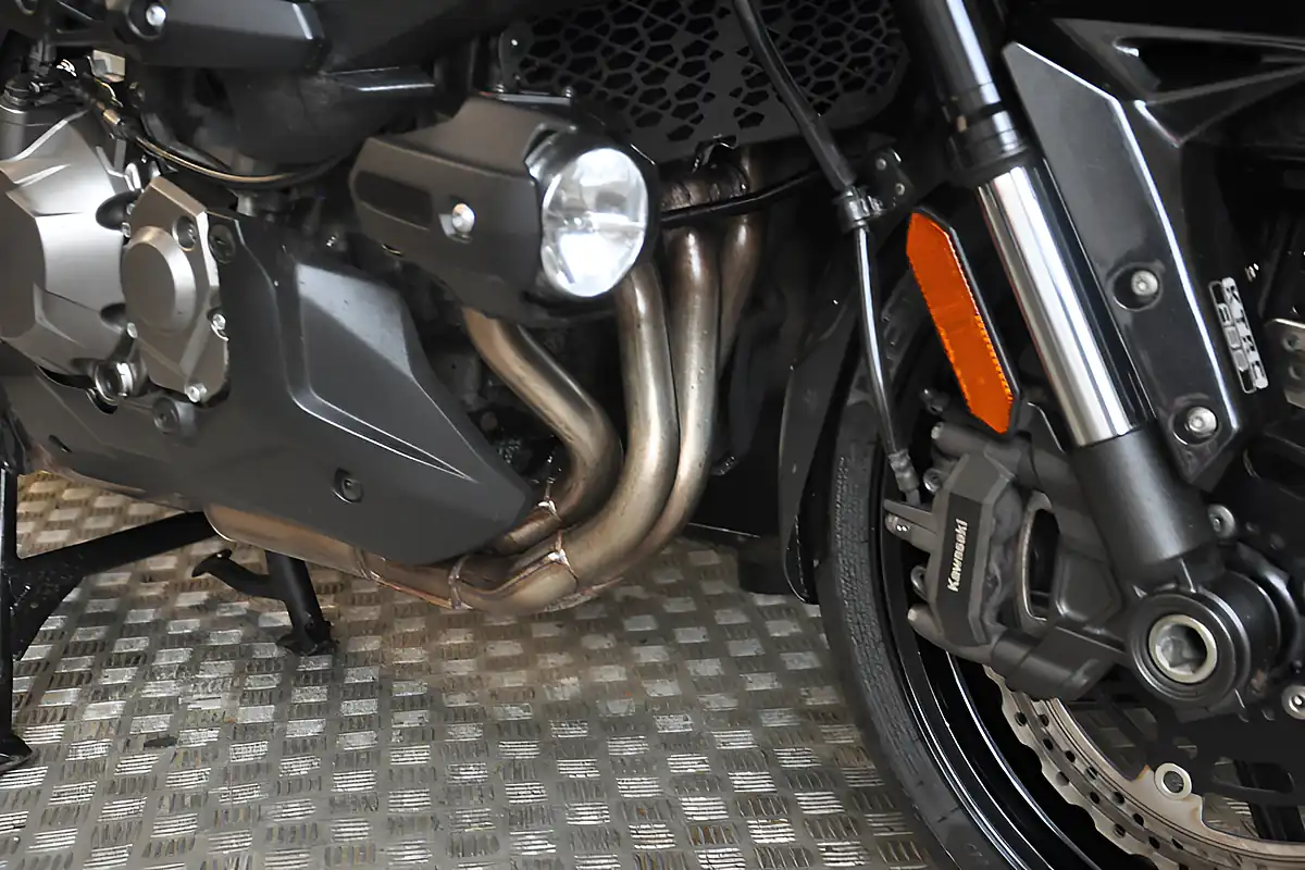 Used 2019 Kawasaki Versys 1000 Tourer Orange - Interior and Exterior details 7