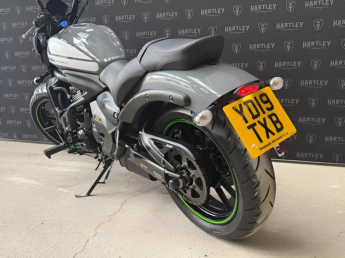 Used 2019 Kawasaki Vulcan S Café Grey / Silver - Interior and Exterior details 5
