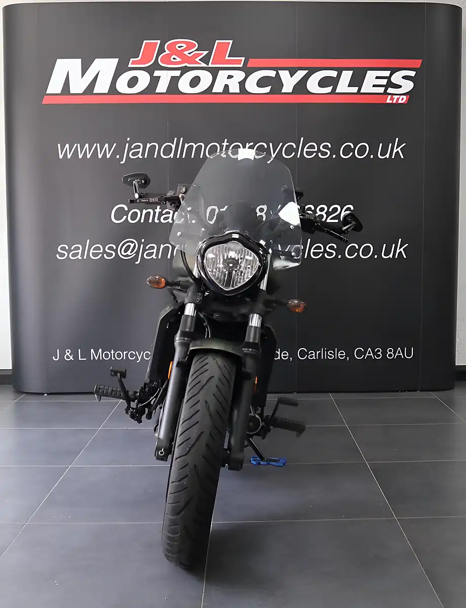 Used 2019 Kawasaki Vulcan S Green - Interior and Exterior details 4