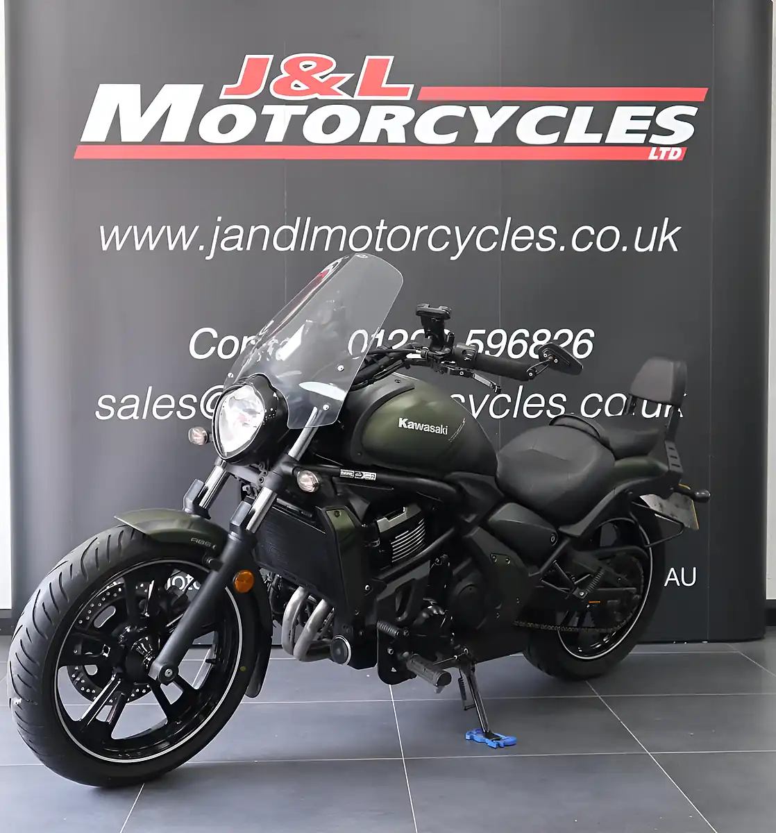 Used 2019 Kawasaki Vulcan S Green - Interior and Exterior details 5