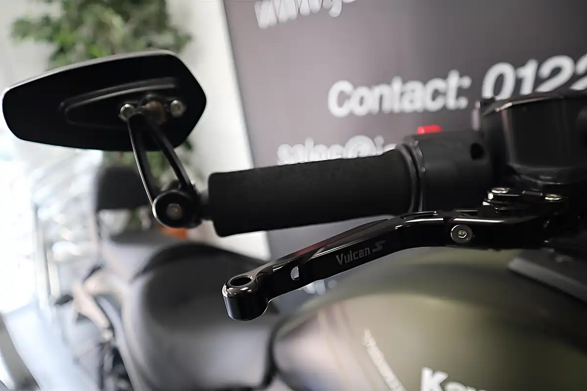 Used 2019 Kawasaki Vulcan S Green - Interior and Exterior details 9