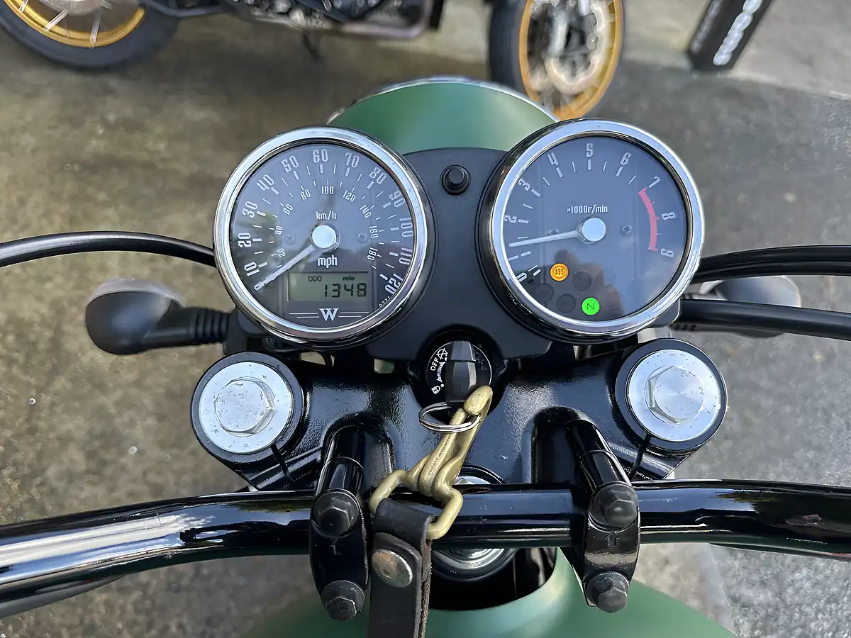 Used 2019 Kawasaki W800 Classic Ej Green - Interior and Exterior details 18