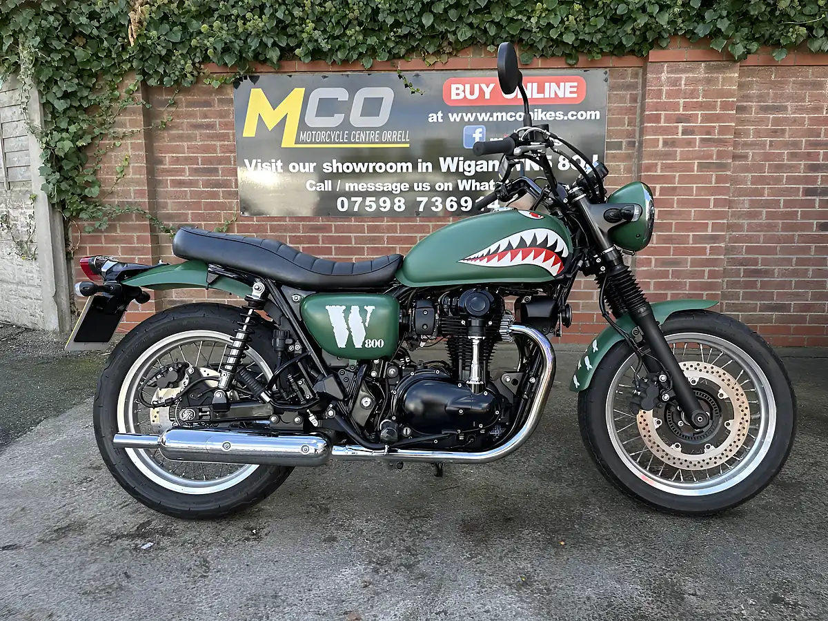 Used 2019 Kawasaki W800 Classic Ej Green - Interior and Exterior details 20