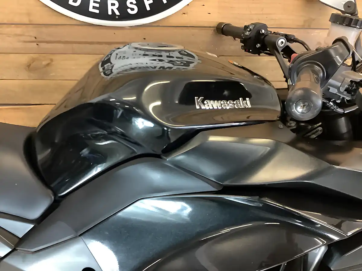 Used 2019 Kawasaki Z1000 Sx Black - Interior and Exterior details 11