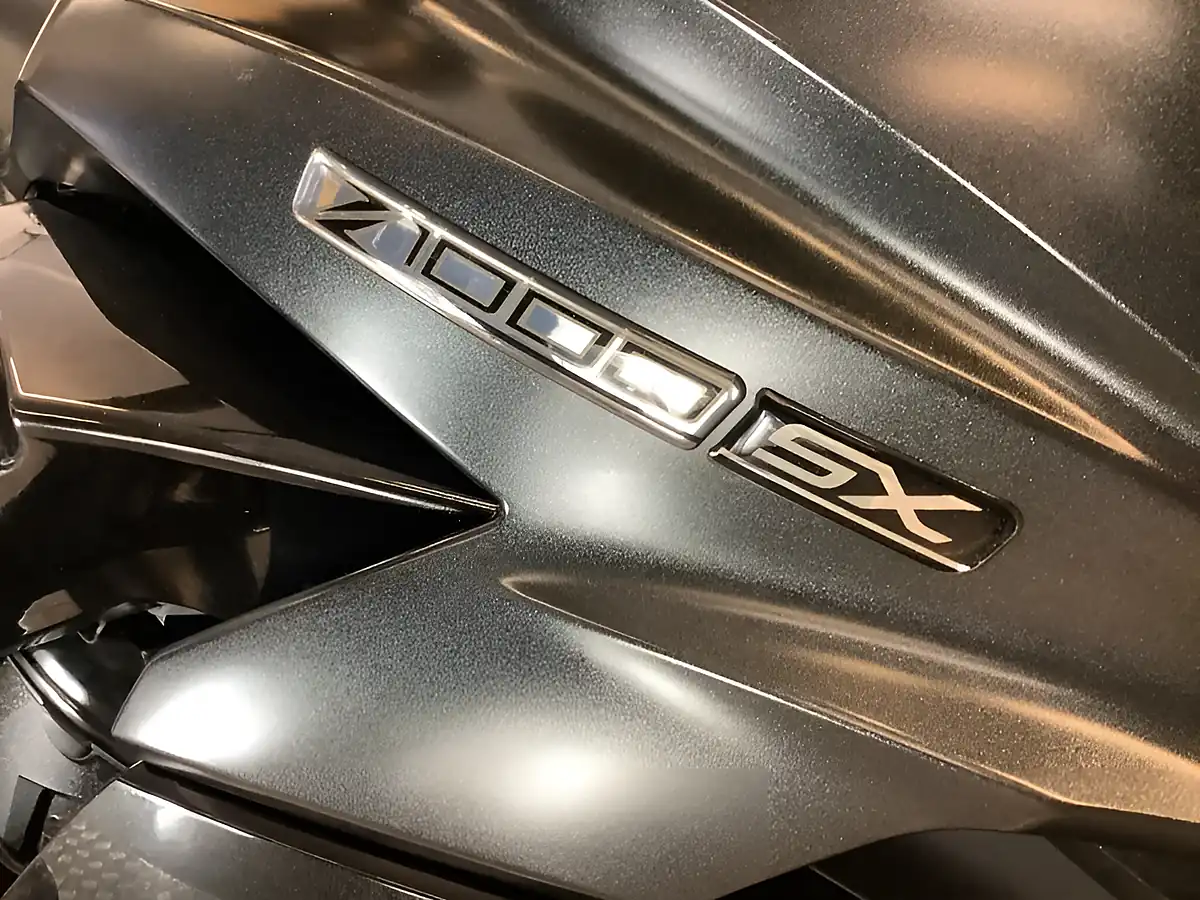 Used 2019 Kawasaki Z1000 Sx Black - Interior and Exterior details 15