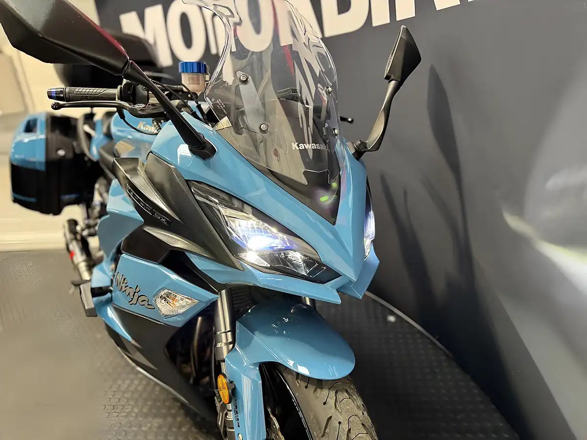 Used 2019 Kawasaki Z1000 Sx - Interior and Exterior details 14