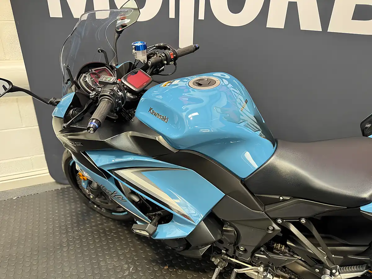 Used 2019 Kawasaki Z1000 Sx - Interior and Exterior details 18