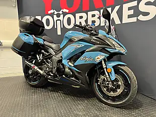 Used 2019 Kawasaki Z1000 Sx - Interior and Exterior details 5