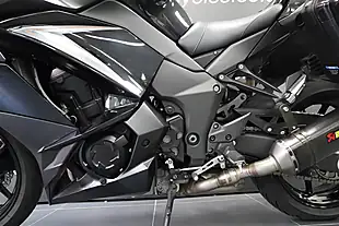 Used 2019 Kawasaki Z1000 Sx Performance Tourer Black - Interior and Exterior details 13