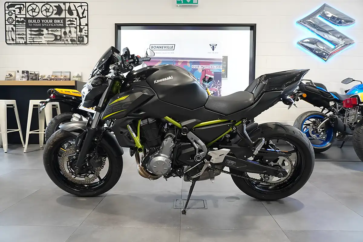Used 2019 Kawasaki Z650 Z Black - Interior and Exterior details 2