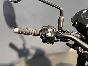 Used 2019 Kawasaki Z900 RS - Interior and Exterior details 13