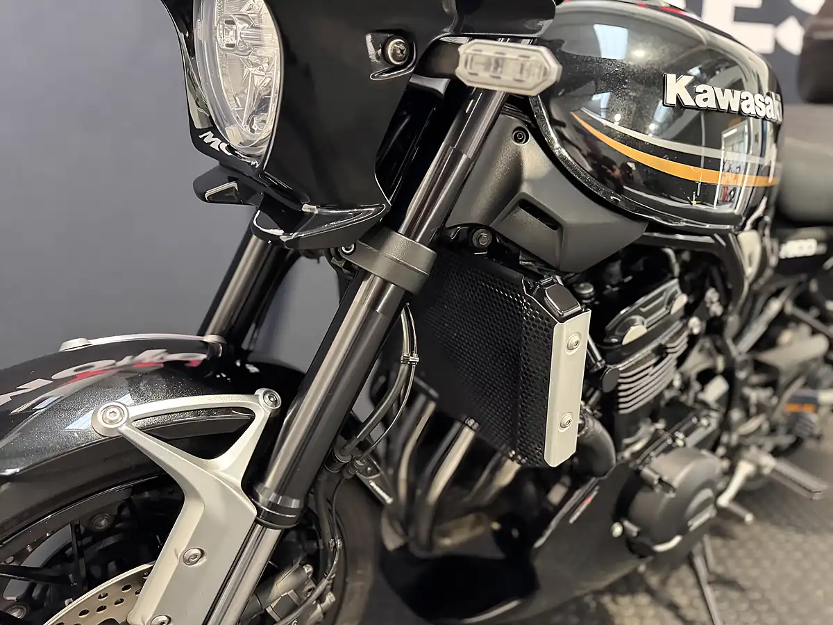 Used 2019 Kawasaki Z900 RS - Interior and Exterior details 15