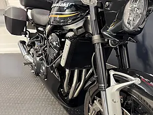 Used 2019 Kawasaki Z900 RS - Interior and Exterior details 8
