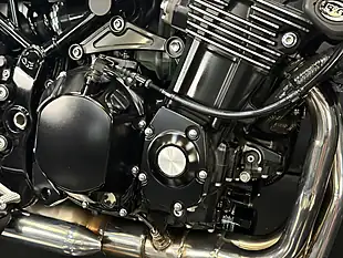 Used 2019 Kawasaki Z900 RS Modern Classic Grey - Interior and Exterior details 15