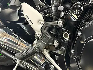 Used 2019 Kawasaki Z900 RS Modern Classic Grey - Interior and Exterior details 16