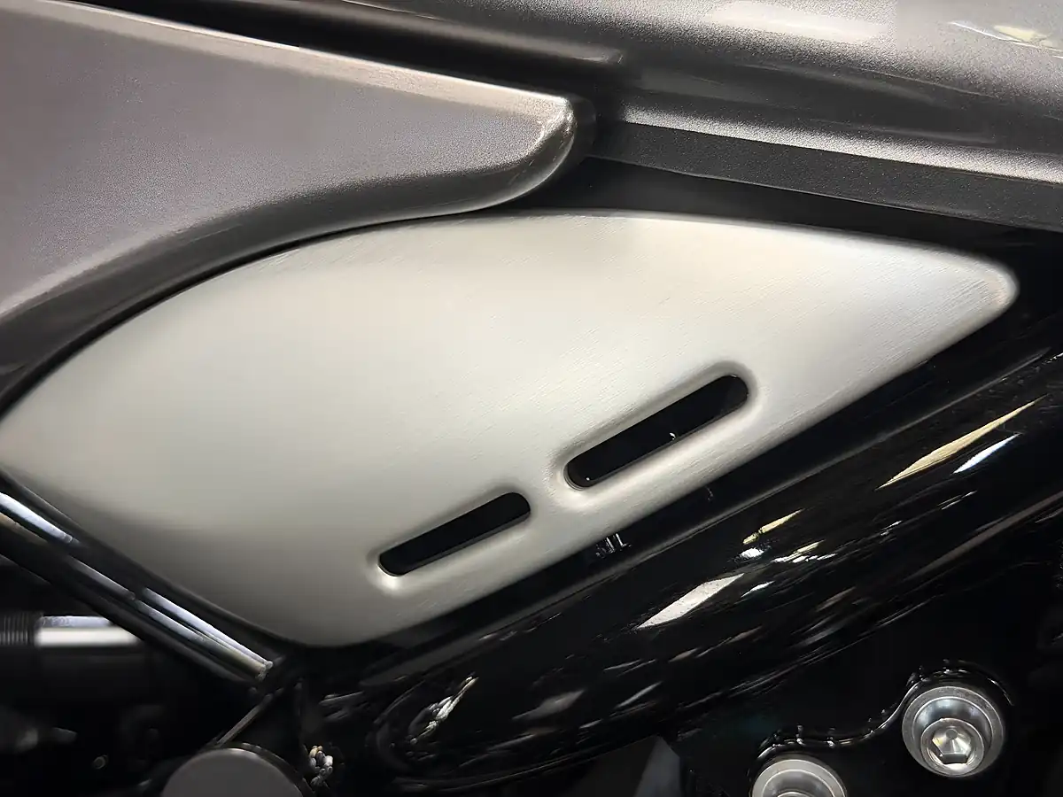 Used 2019 Kawasaki Z900 RS Modern Classic Grey - Interior and Exterior details 20