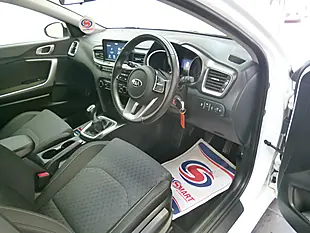 Used 2019 Kia Ceed 2 Isg White - Interior and Exterior details 13