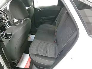Used 2019 Kia Ceed 2 Isg White - Interior and Exterior details 17