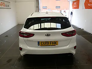 Used 2019 Kia Ceed 2 Isg White - Interior and Exterior details 7