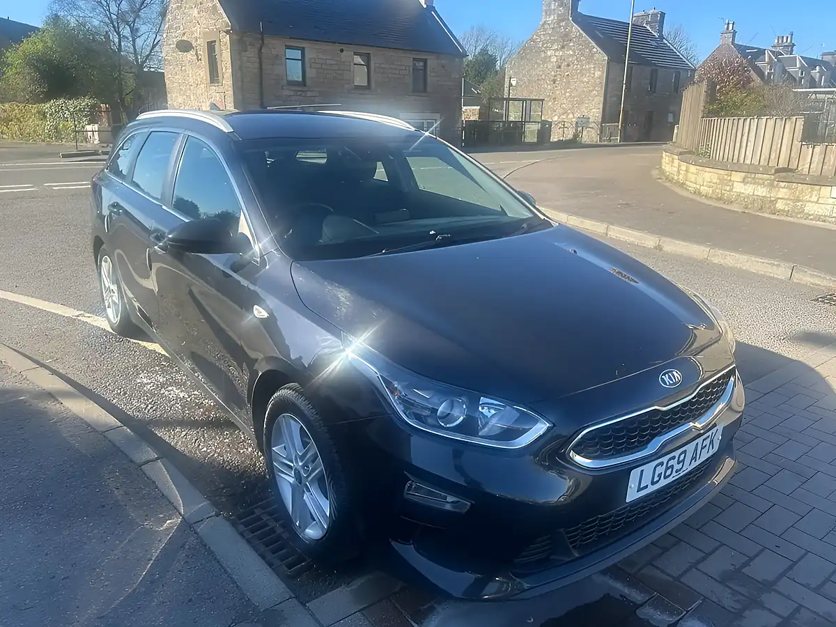 Used 2019 Kia Ceed 2 Nav Black - Interior and Exterior details 4