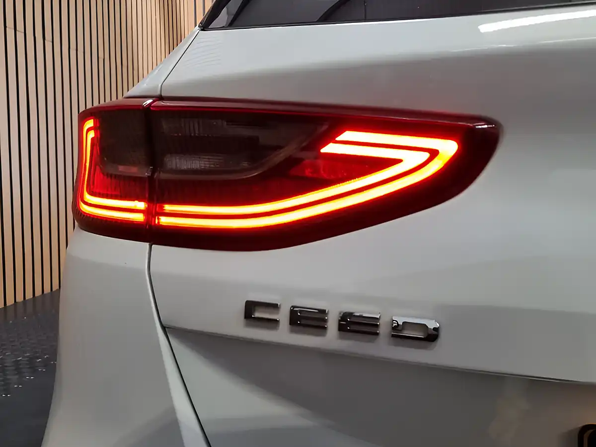 Used 2019 Kia Ceed 2 Premium Fusion White - Interior and Exterior details 12
