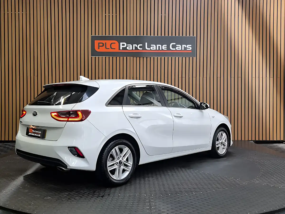 Used 2019 Kia Ceed 2 Premium Fusion White - Interior and Exterior details 13