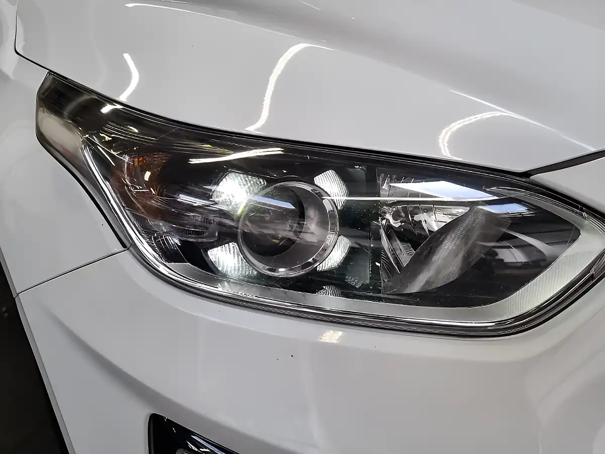 Used 2019 Kia Ceed 2 Premium Fusion White - Interior and Exterior details 6