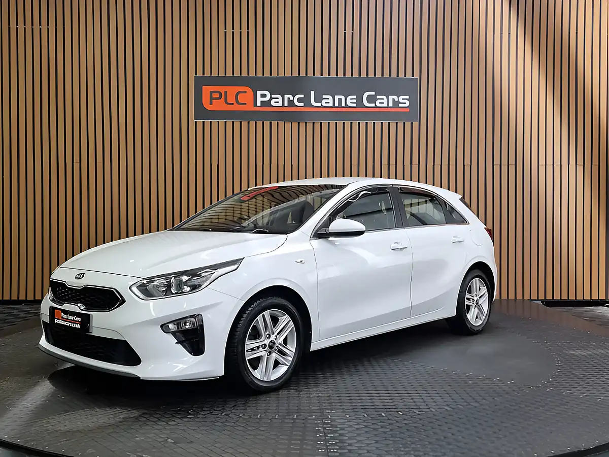 Used 2019 Kia Ceed 2 Premium Fusion White - Interior and Exterior details 8