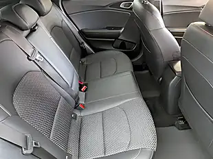 Used 2019 Kia Ceed 3 Black - Interior and Exterior details 18