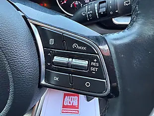 Used 2019 Kia Ceed 3 Brown - Interior and Exterior details 12