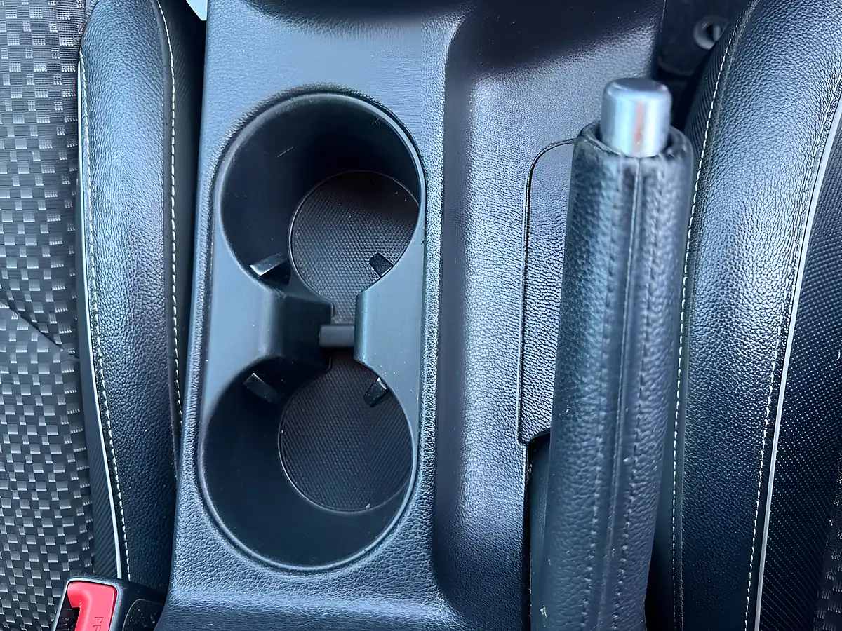 Used 2019 Kia Ceed 3 Brown - Interior and Exterior details 13