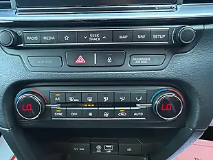 Used 2019 Kia Ceed 3 Brown - Interior and Exterior details 14