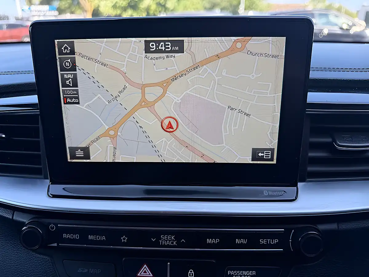 Used 2019 Kia Ceed 3 Brown - Interior and Exterior details 15