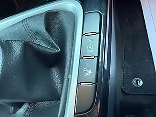 Used 2019 Kia Ceed 3 Brown - Interior and Exterior details 16