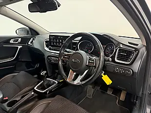Used 2019 Kia Ceed 3 Grey - Interior and Exterior details 11
