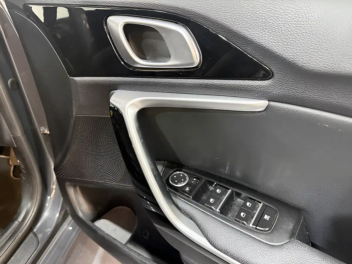 Used 2019 Kia Ceed 3 Grey - Interior and Exterior details 13