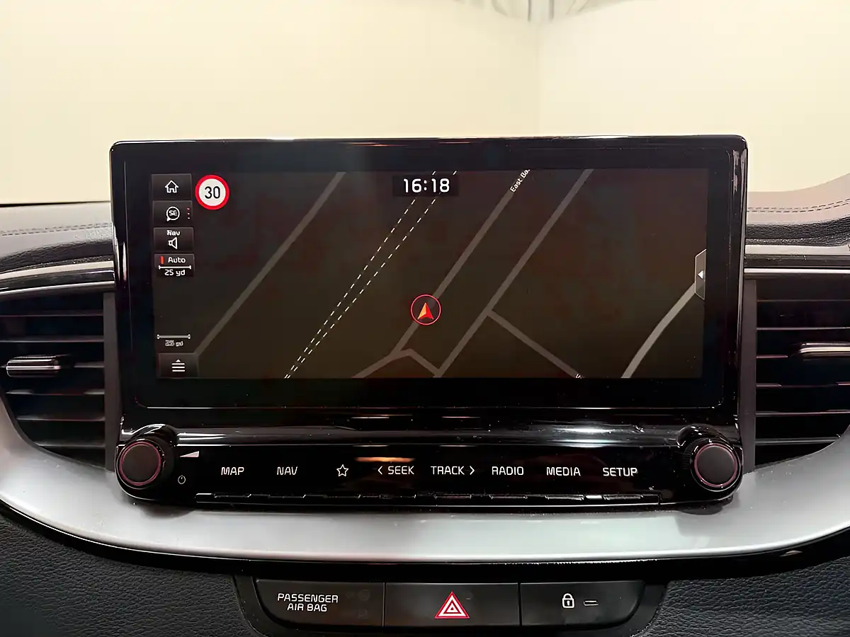 Used 2019 Kia Ceed 3 Grey - Interior and Exterior details 19